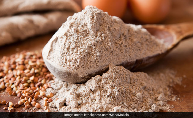 Swap <i>Maida</i> For These 5 Types Of Healthier Flour