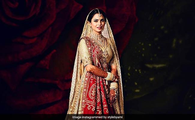 Just Married. Isha Ambani And Anand Piramal; First Pics Are Out