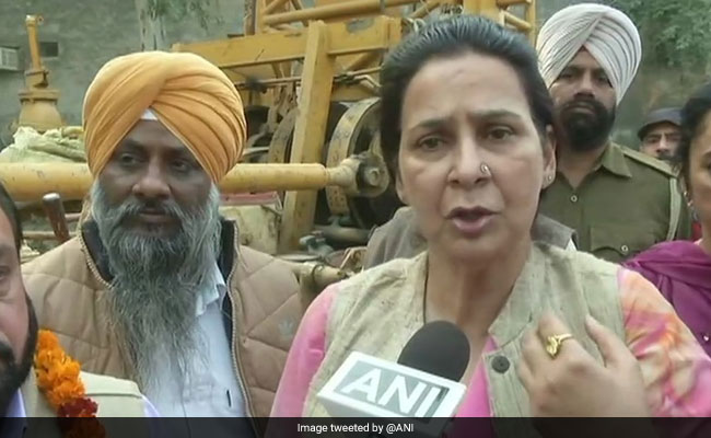 He Said "Captain <i>Sahab</i> Is Like His Father": Wife Defends Navjot Sidhu