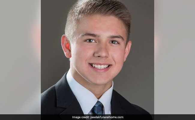 "Father, Please Stop": Priest Condemns Suicide At Funeral, Shocks Parents