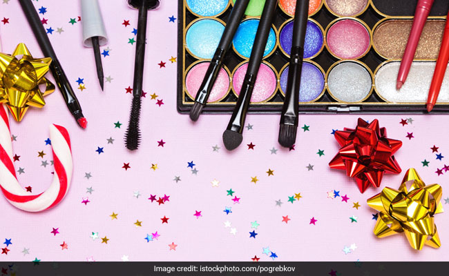 5 Ways To Shine This Party Season With Glitter Makeup