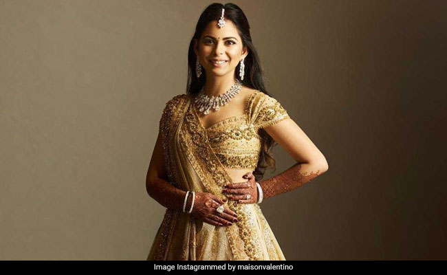 First-Ever Valentino <i>Lehenga</i>, Custom-Made For Isha Ambani