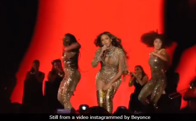Isha Ambani And Anand Piramal's Pre-Wedding Bash Was Just <i>Perfect</i>. Courtesy, Beyonce