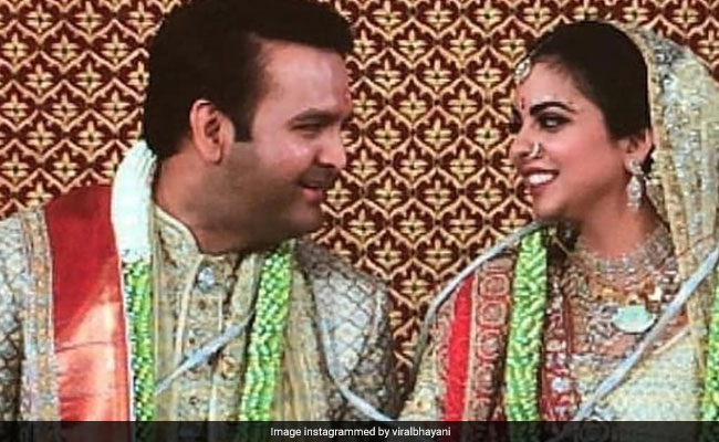 Isha Ambani Wedding: ईशा की शादी पर अमिताभ बच्चन ने कहा कुछ ऐसा, छलक आईं मुकेश-नीता की आंखें...देखें Video