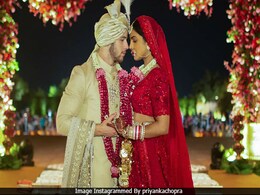 After Priyanka Chopra's Bridal <i>Lehenga</i>, Here's A Look At The Making Of Nick Jonas' Wedding <i>Sherwani</i> After Priyanka Chopra's Bridal <i>Lehenga</i>, Here's A Look At The Making Of Nick Jonas' Wedding <i>Sherwani</i>