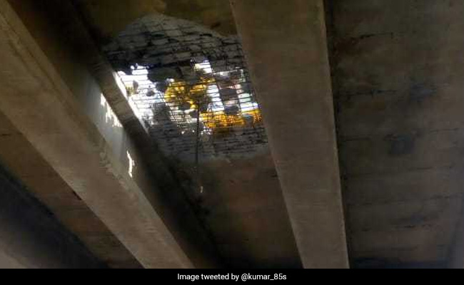 4-Feet Hole Appears On Flyover Built Last Year In Gurugram, Traffic Hit