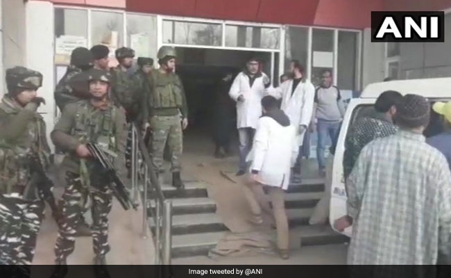 4 Policemen Killed In Terror Attack In Jammu And Kashmir's Shopian