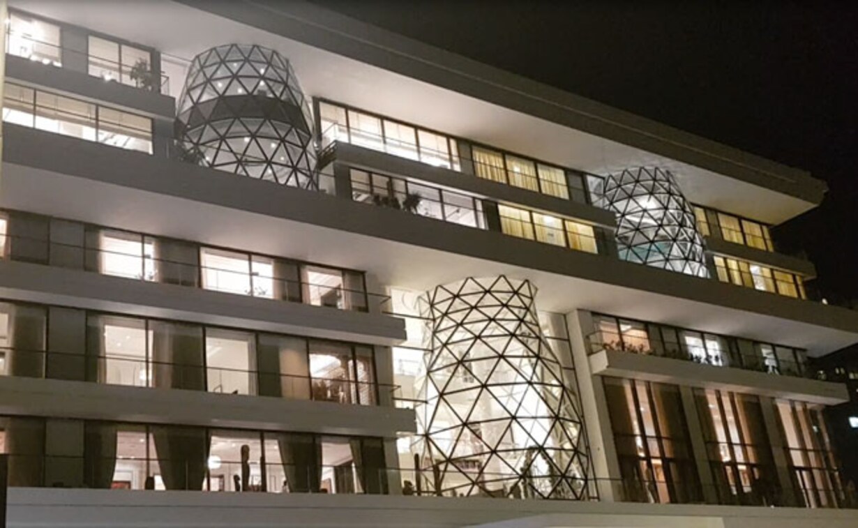 Isha Ambani - Anand Piramal's First Reception Hosted At Their Mumbai Bunglow