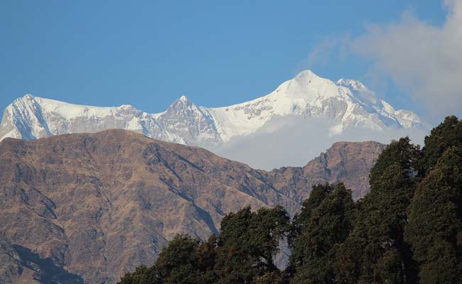 Temperature Lowers In Uttarakhand After Fresh Snowfall