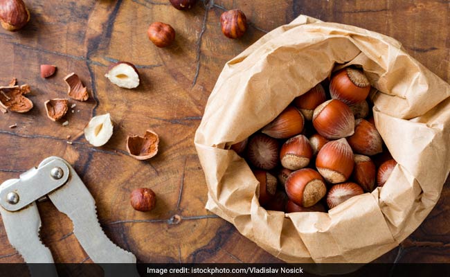 5 Best Hazelnut Recipes To Try At Home