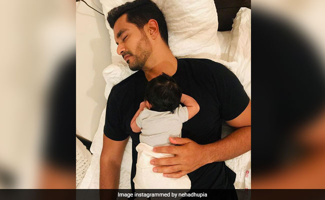 New Pic Of Neha Dhupia And Angad Bedi's Daughter Mehr Is the Cutest Thing You Will See On The Internet Today