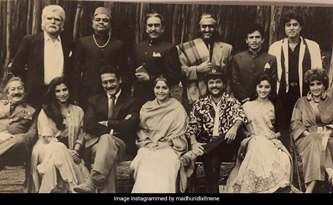 Madhuri Dixit Brings Back Nineties Nostalgia With <I>Ram Lakhan</I> Throwback Pic
