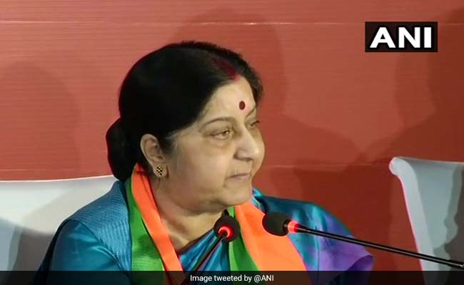 हनुमान जी को दलित बताने वाले योगी आदित्यनाथ के बचाव में उतरीं सुषमा स्वराज, कही यह बात...