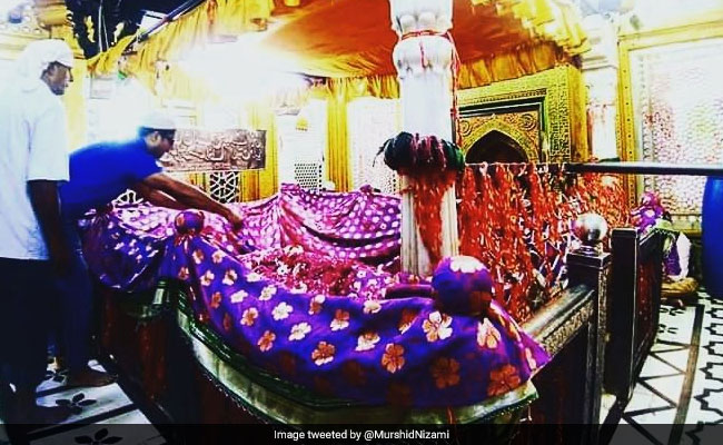 Delhi's Hazrat Nizamuddin Dargah To Reopen From Sept 6; Graves Covered In Sheets, No <i>Qawwali</i>