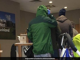 Burglar Waited In Bank Queue Wearing Mask, Gloves. Nobody Questioned Him Because... Burglar Waited In Bank Queue Wearing Mask, Gloves. Nobody Questioned Him Because...