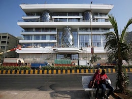 50 हजार Sq. Foot के इस 'महल' में रहेंगी ईशा अंबानी, जन्नत से नहीं है कम, देखें Photos 50 हजार Sq. Foot के इस 'महल' में रहेंगी ईशा अंबानी, जन्नत से नहीं है कम, देखें Photos