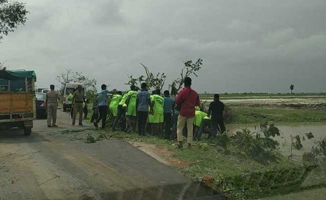 Cyclone Gaja: Railway Extends Free Transportation Of Material To Areas