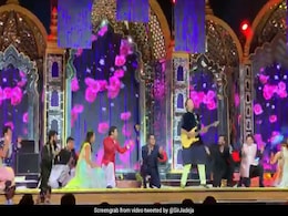 ईशा अंबानी के भाई अनंत ने स्टेज पर किया परफॉर्म, बैकग्राउंड डांसर बने सलमान खान, देखें VIDEO ईशा अंबानी के भाई अनंत ने स्टेज पर किया परफॉर्म, बैकग्राउंड डांसर बने सलमान खान, देखें VIDEO