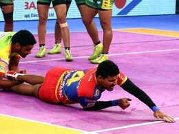 Pro Kabaddi League: UP Yoddha Hammer Patna Pirates, Gujarat Fortunegiants Beat Jaipur Pink Panthers Pro Kabaddi League: UP Yoddha Hammer Patna Pirates, Gujarat Fortunegiants Beat Jaipur Pink Panthers