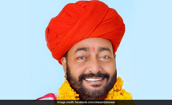 राजस्थान सरकार में मंत्री ओटाराम देवासी की तबीयत बिगड़ी, SMS अस्पताल के ICU में चल रहा इलाज राजस्थान सरकार में मंत्री ओटाराम देवासी की तबीयत बिगड़ी, SMS अस्पताल के ICU में चल रहा इलाज