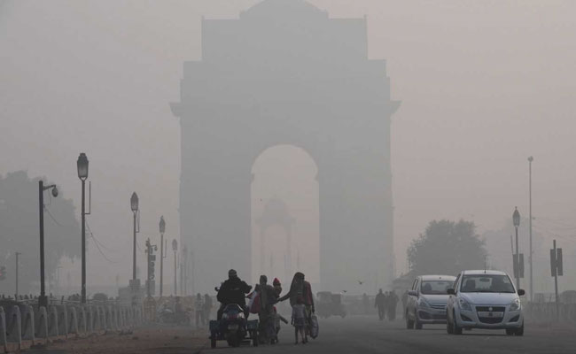 Dense Fog Shrouds Delhi, 10 Trains Delayed Due To Low Visibility