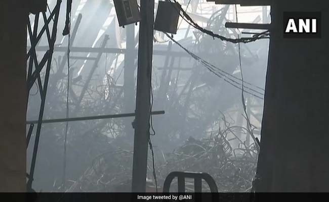 मुंबई में कब 'बुझेगी आग' : देर रात मलाड इलाके में भड़की चिंगारी, बीते एक महीने में हो चुकी हैं 4 घटनाएं