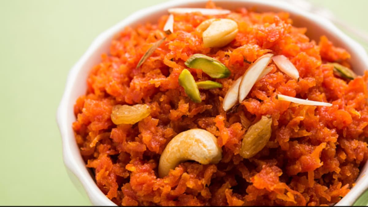 Satisfy Your MidWeek Sugar Cravings With This Gajar Ka Halwa By Yasmin
