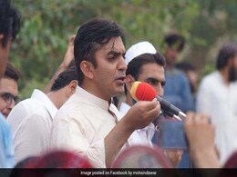 Pakistan Lawmakers, Critical Of Army, Not Allowed To Leave The Country Pakistan Lawmakers, Critical Of Army, Not Allowed To Leave The Country