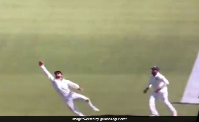 India Vs Australia: विराट कोहली ने हवा में उड़कर एक हाथ से लिया कैच, देखते रह गए सभी, देखें VIDEO
