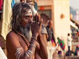 कुंभ मेले का शुभारंभ, जूना अखाड़े की शाही पेशवाई से हुई शुरुआत कुंभ मेले का शुभारंभ, जूना अखाड़े की शाही पेशवाई से हुई शुरुआत