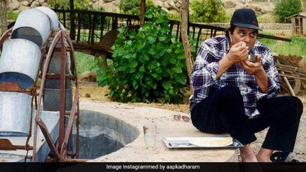 Happy Birthday Dharmendra: Here's Proof That The Sholay Actor Is A Fan Of Organically Grown Food!