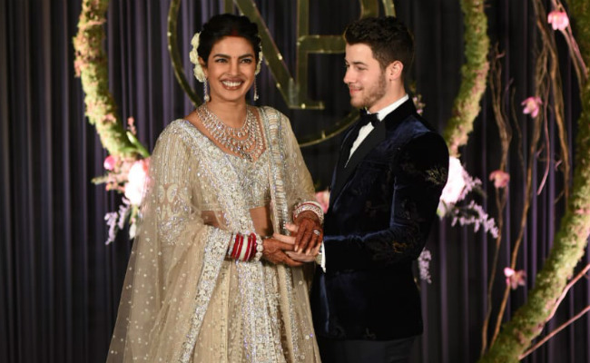 Priyanka Chopra Rates Herself 12 On Happiness Scale Of 1 To 10. And We're Thrilled For Her