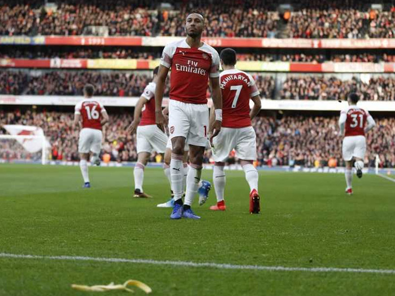Tottenham Hotspur Fan Arrested After Banana Skin Thrown Onto Arsenal Pitch