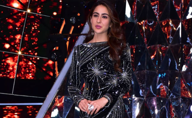 Sara Ali Khan On Her Growing Popularity: 'I Don't Think Too Much, Try To Be Organic'