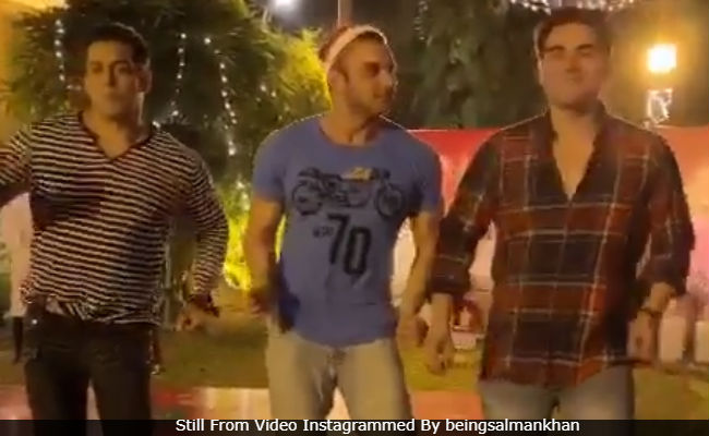 Salman Khan, Brothers Arbaaz And Sohail Burn Up The Dance Floor At Their Christmas Party