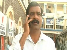 Man, Who Heckled Journalists In Sabarimala, To Oversee Women's Wall Man, Who Heckled Journalists In Sabarimala, To Oversee Women's Wall