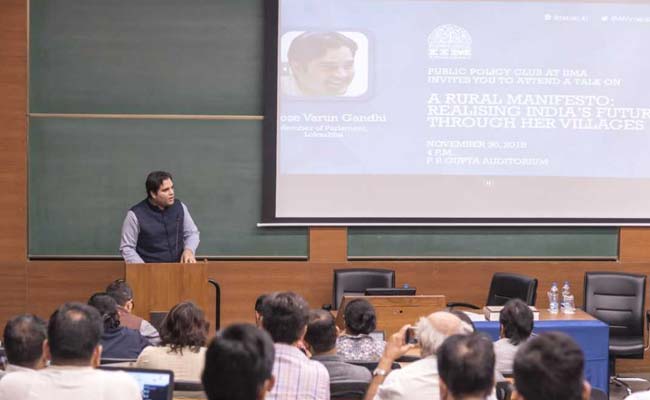 IIM Ahmedabad Hosts Varun Gandhi