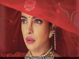 सबकुछ छोड़िए! प्रियंका चोपड़ा की इस नई तस्वीर को देख टिकी रह जाएंगी आपकी नजरें.. देखें Pics सबकुछ छोड़िए! प्रियंका चोपड़ा की इस नई तस्वीर को देख टिकी रह जाएंगी आपकी नजरें.. देखें Pics