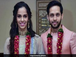 सायना नेहवाल ने पी कश्यप संग रचाई शादी, सोशल मीडिया पे दी जानकारी सायना नेहवाल ने पी कश्यप संग रचाई शादी, सोशल मीडिया पे दी जानकारी