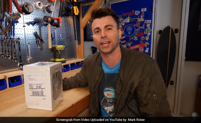 In Christmas Killjoy Reveal, NASA Engineer Partly Staged Popular Prank