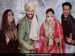 Kapil Sharma Wedding: कपिल शर्मा की शादी में खूब मचा धमाल, शाही अंदाज में दिखी जोड़ी- देखें पूरा Video Album Kapil Sharma Wedding: कपिल शर्मा की शादी में खूब मचा धमाल, शाही अंदाज में दिखी जोड़ी- देखें पूरा Video Album