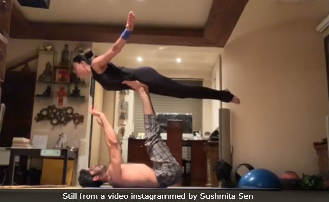 Sushmita Sen And Rohman Shawl's Workout Video Is 'Inspiring,' Says The Internet