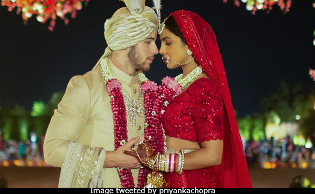 'Priyanka Chopra And Nick Jonas, You Guys Look Beautiful Together': Deepika Padukone, Sonam Kapoor, Anushka Sharma Send Best Wishes