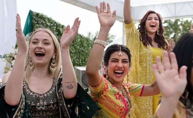 Parineeti Chopra Reveals 'Bridesmaids Didn't Have To Worry About' New Bride Priyanka Because Of '<I>Jiju</i>' Nick Jonas