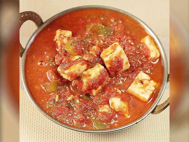 How To Make Tomato Paneer At Home