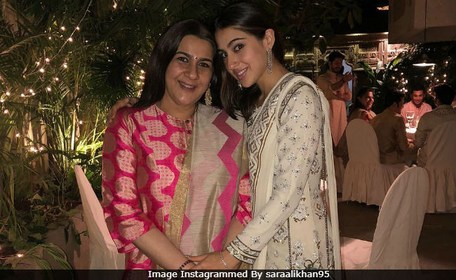 <i>Kedarnath</i>: Sharmila Tagore Texted Amrita Singh, Thrilling Sara Ali Khan