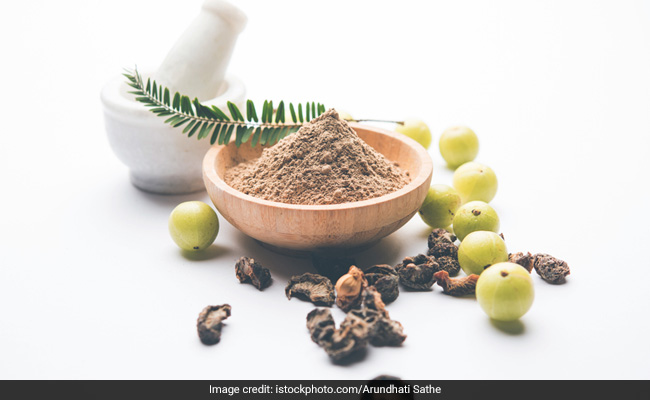 Amla For Hair Care: 5 Amazing Beauty Products You Need To Try