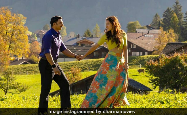 Today's Big Release: Ranveer Singh And Sara Ali Khan's <i>Simmba</i>