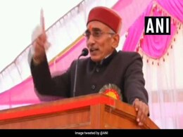 पूर्वांचल यूनिवर्सिटी के VC छात्रों से बोले- झगड़ा हो जाए तो रोते हुए मत आना, कत्ल कर देना, बाद में हम देख लेंगे पूर्वांचल यूनिवर्सिटी के VC छात्रों से बोले- झगड़ा हो जाए तो रोते हुए मत आना, कत्ल कर देना, बाद में हम देख लेंगे