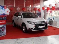 2018 Mitsubishi Outlander Starts Arriving At Dealerships Ahead Of Launch